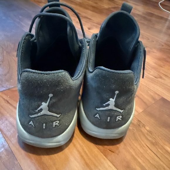 Jordan Eclipse - Picture 3 of 3